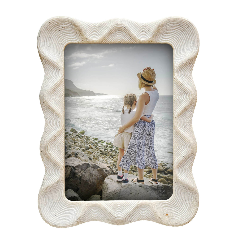 5x7 Wavy Textured Picture Frame